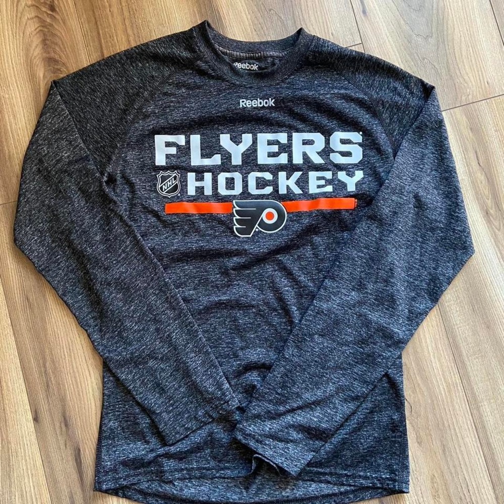 Grey Reebok Flyers long sleeve shirt‎ #NHL